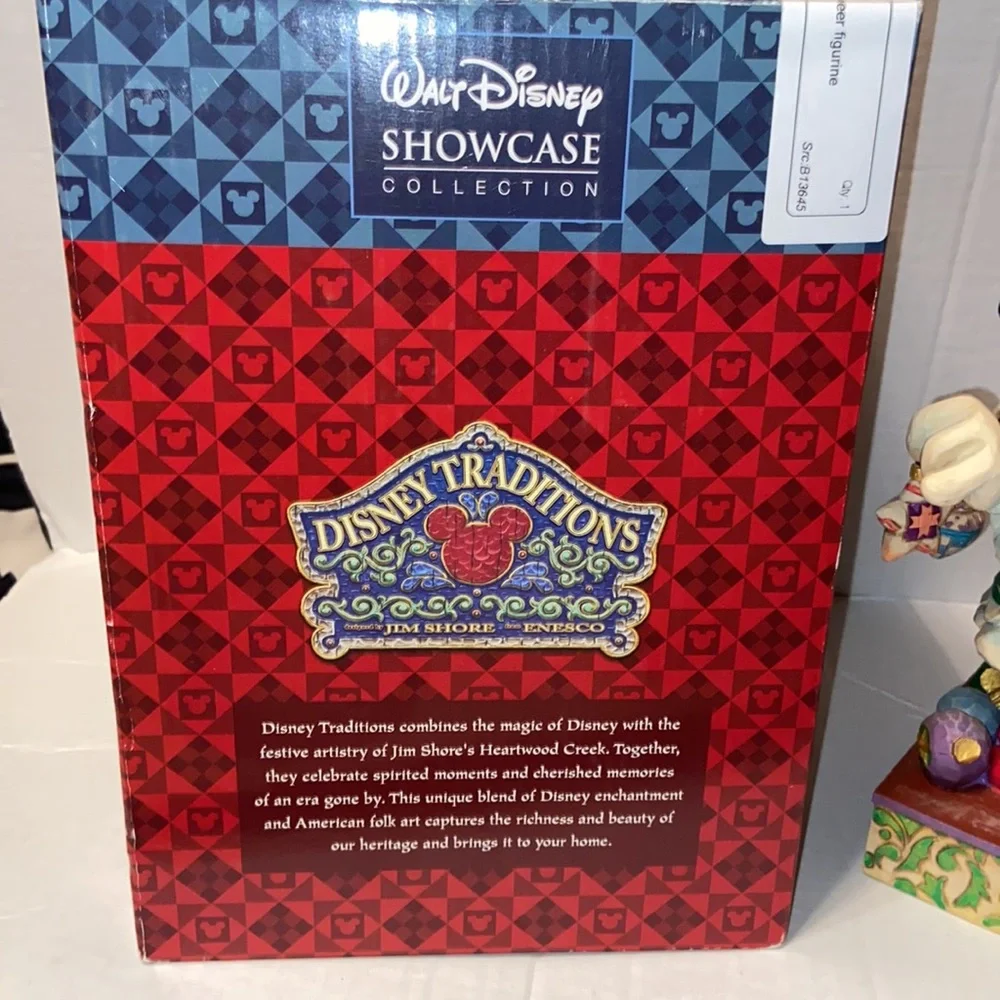 Minnie's Christmas Cheer Disney Traditions 8 inch figure New in Box
